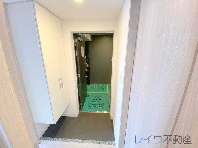 ソルテラス阿波座ウィズの玄関写真
