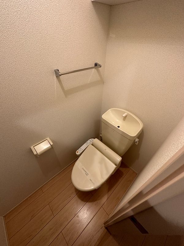 クレール西の庄のトイレ写真