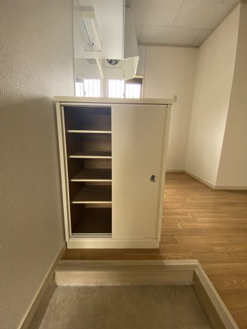 末長ハイツの玄関写真