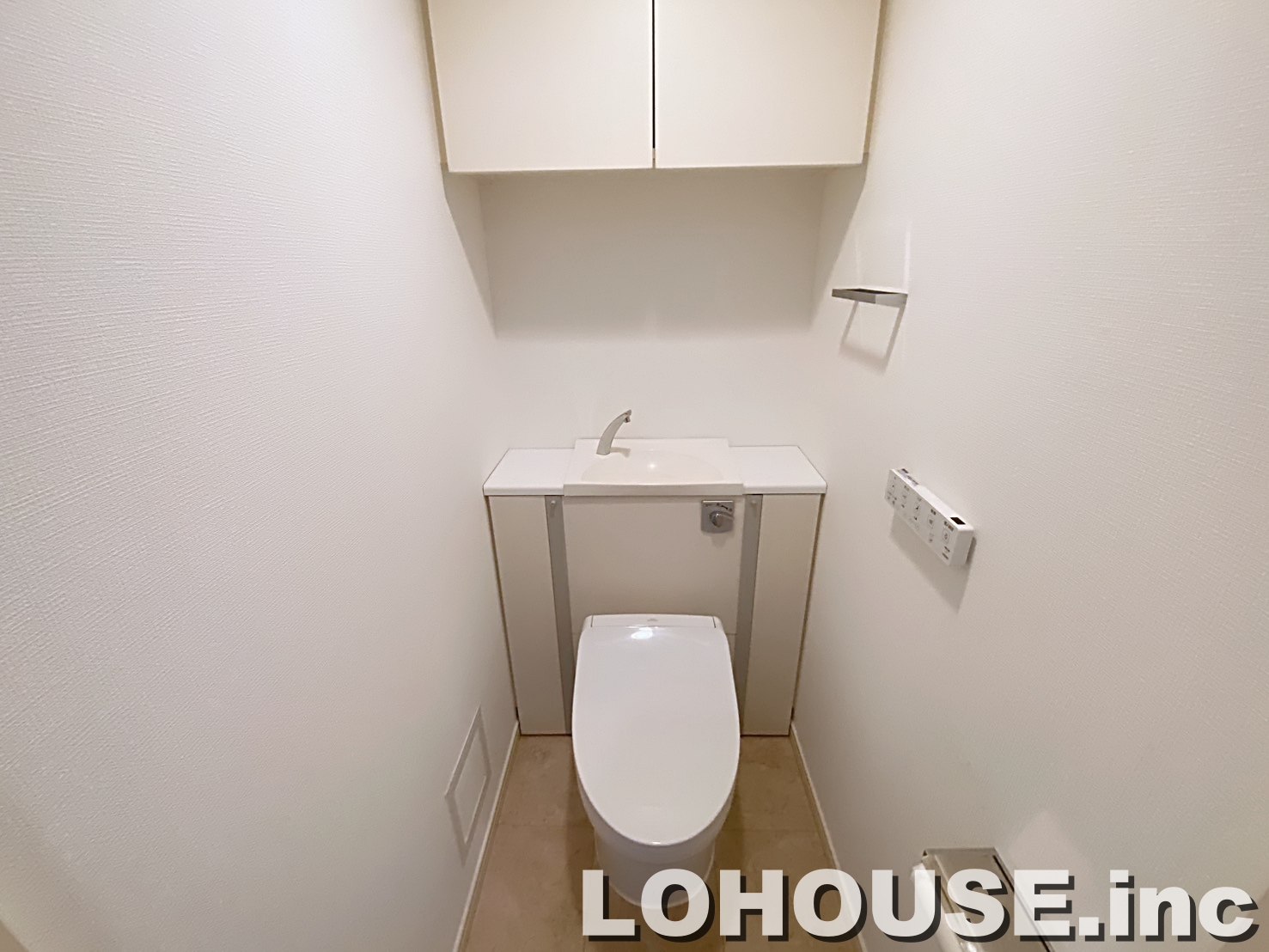 東急目黒線 武蔵小山駅 徒歩5分 11階建 築20年のトイレ写真