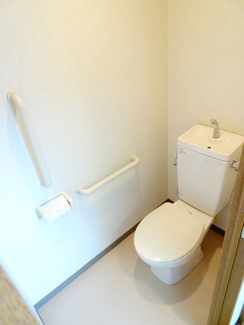 カーサグリシーナIIのトイレ写真