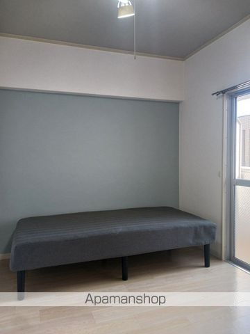 リアライズ門田屋敷の居間写真