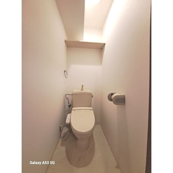 シーズンコート金山のトイレ写真