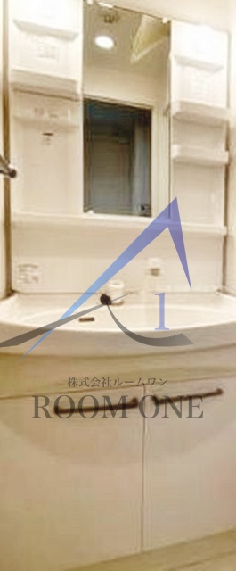 洗面設備　洗面台です。