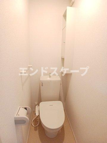 ＪＲ両毛線 駒形駅 徒歩41分 3階建 築9年のトイレ写真