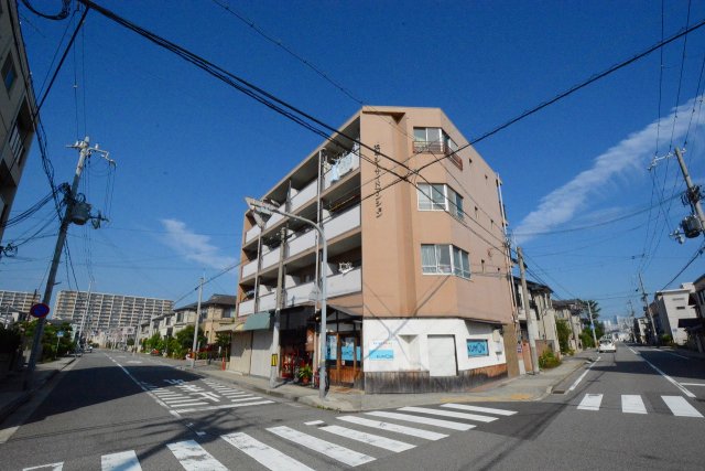 浜甲シーサイドマンションの外観写真