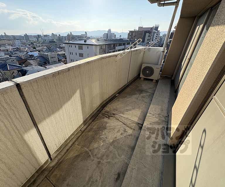 パインフィールド二条城の内装写真