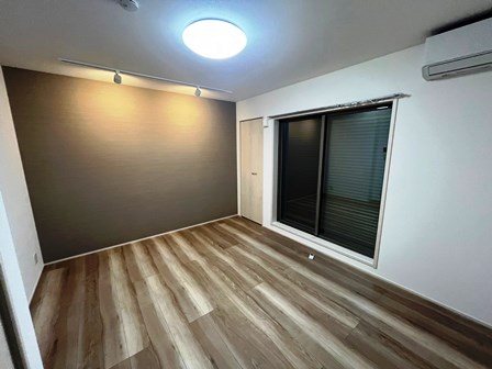 ＪＲ東海道本線 尼崎駅 徒歩11分 3階建 築3年の居間写真
