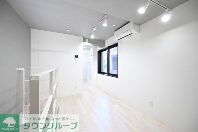ＪＲ山手線 目黒駅 徒歩9分 4階建 築3年の内装写真