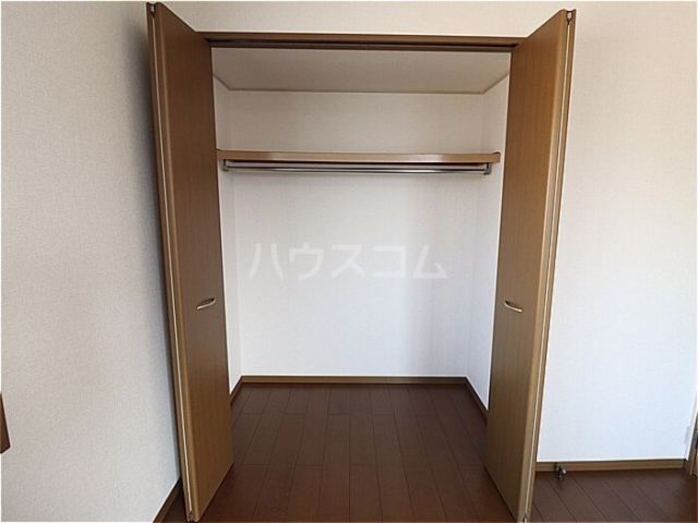 千波スプリングガーデン Bの内装写真