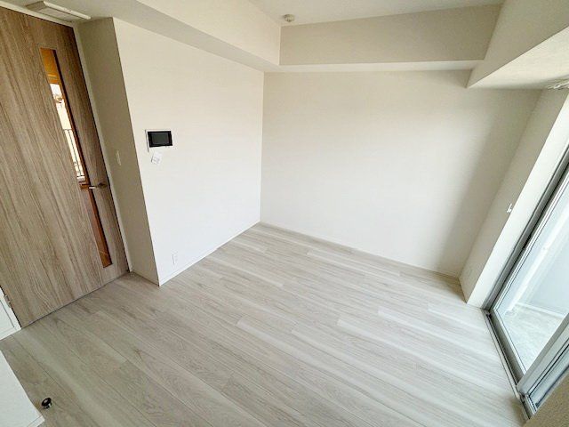 パークアクシス横浜阪東橋の居間写真