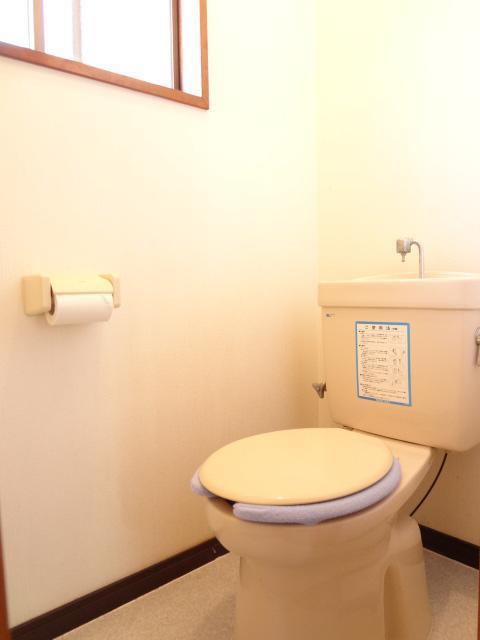 ＪＲ筑豊本線 中間駅 徒歩6分 2階建 築29年のトイレ写真