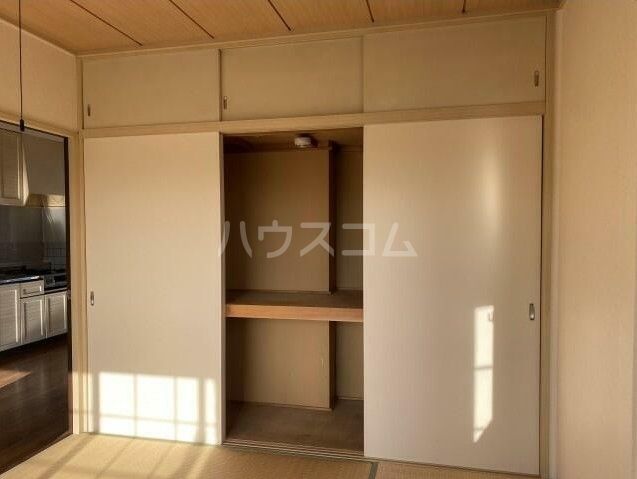 小田急線 成城学園前駅 バス乗車時間：10分 最寄りバス停で下車 徒歩1分 2階建 築36年の内装写真