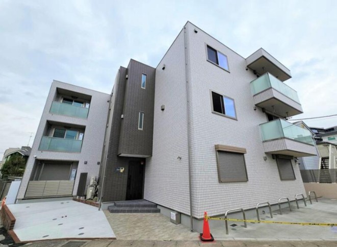 小田急線 向ケ丘遊園駅 徒歩12分 築3年