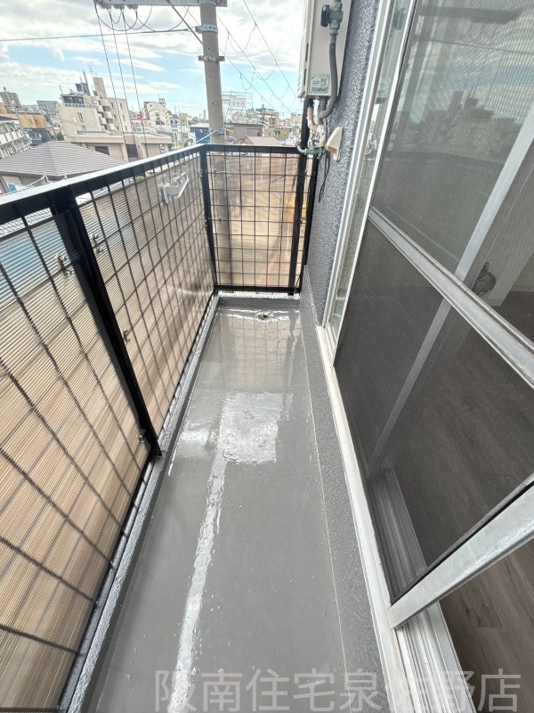 南海本線 春木駅 徒歩10分 4階建 築39年の内装写真