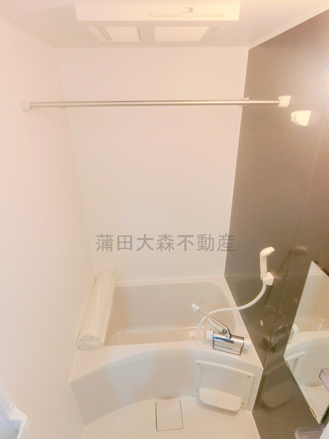 インベスト蒲田East7の風呂写真