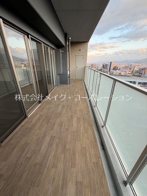 地下鉄空港線 室見駅 徒歩10分 14階建 築1年の内装写真