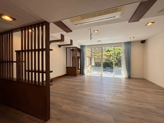Garden House Meguroの居間写真