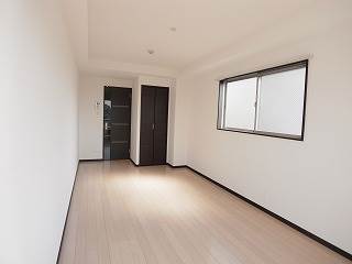 KANENARI和光前原の居間写真