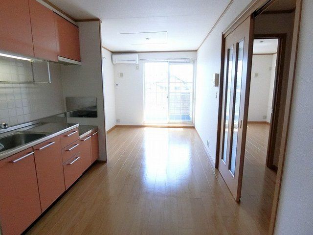 フォルトゥーナ Aの居間写真