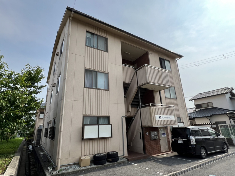 プレアール状ヶ池A棟の外観写真