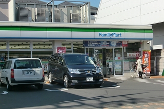 【大田区大森東のマンションのコンビニ】