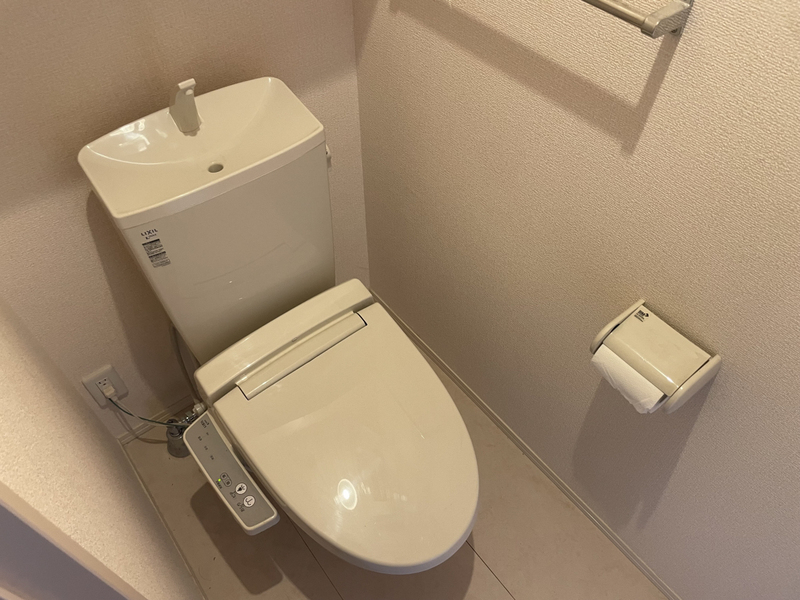 【高砂市阿弥陀のアパートのトイレ】