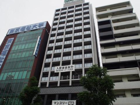 【名古屋市中区丸の内のマンションの建物外観】