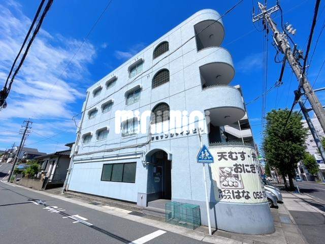 新宿サンシャインビルの建物外観