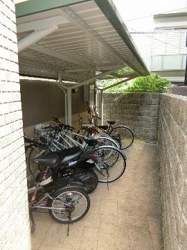 メゾンアンシャンテ　その他共有部分　駐輪場