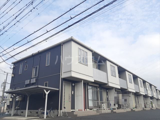 城山ヒルズAの建物外観