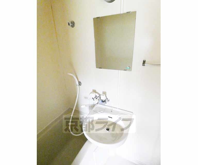 洗面設備　朝の準備もはかどります。