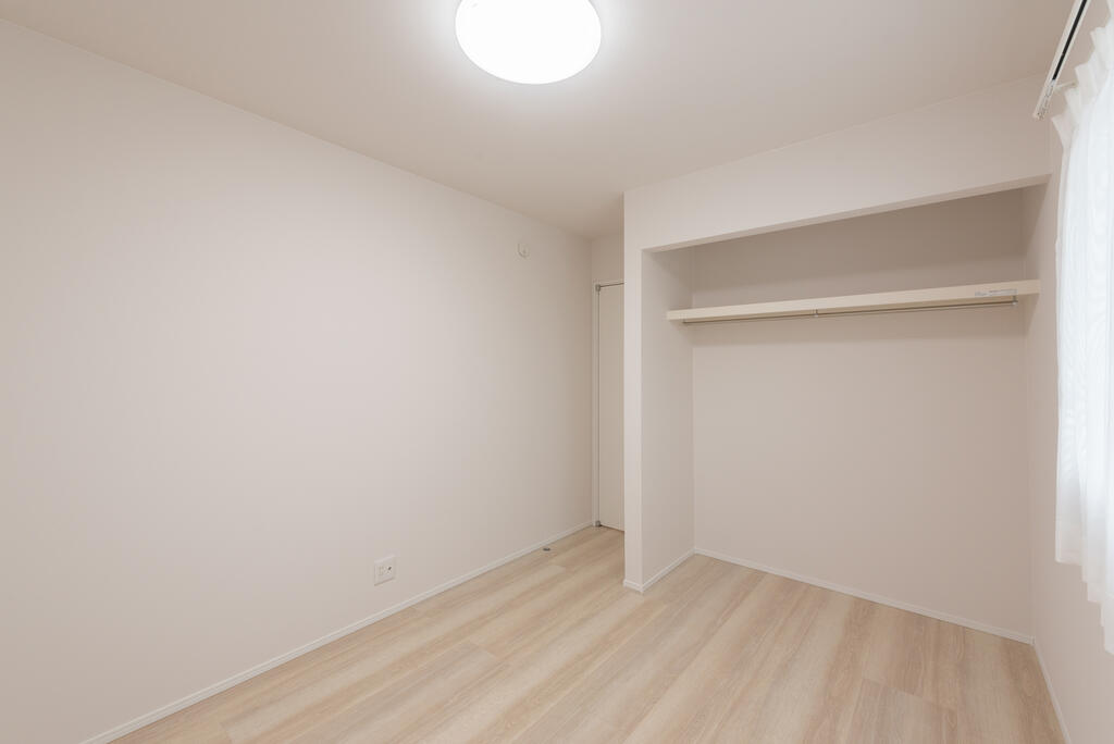 その他部屋・スペース　2階洋室A6帖。子供部屋・趣味室・ゲストルームにも！