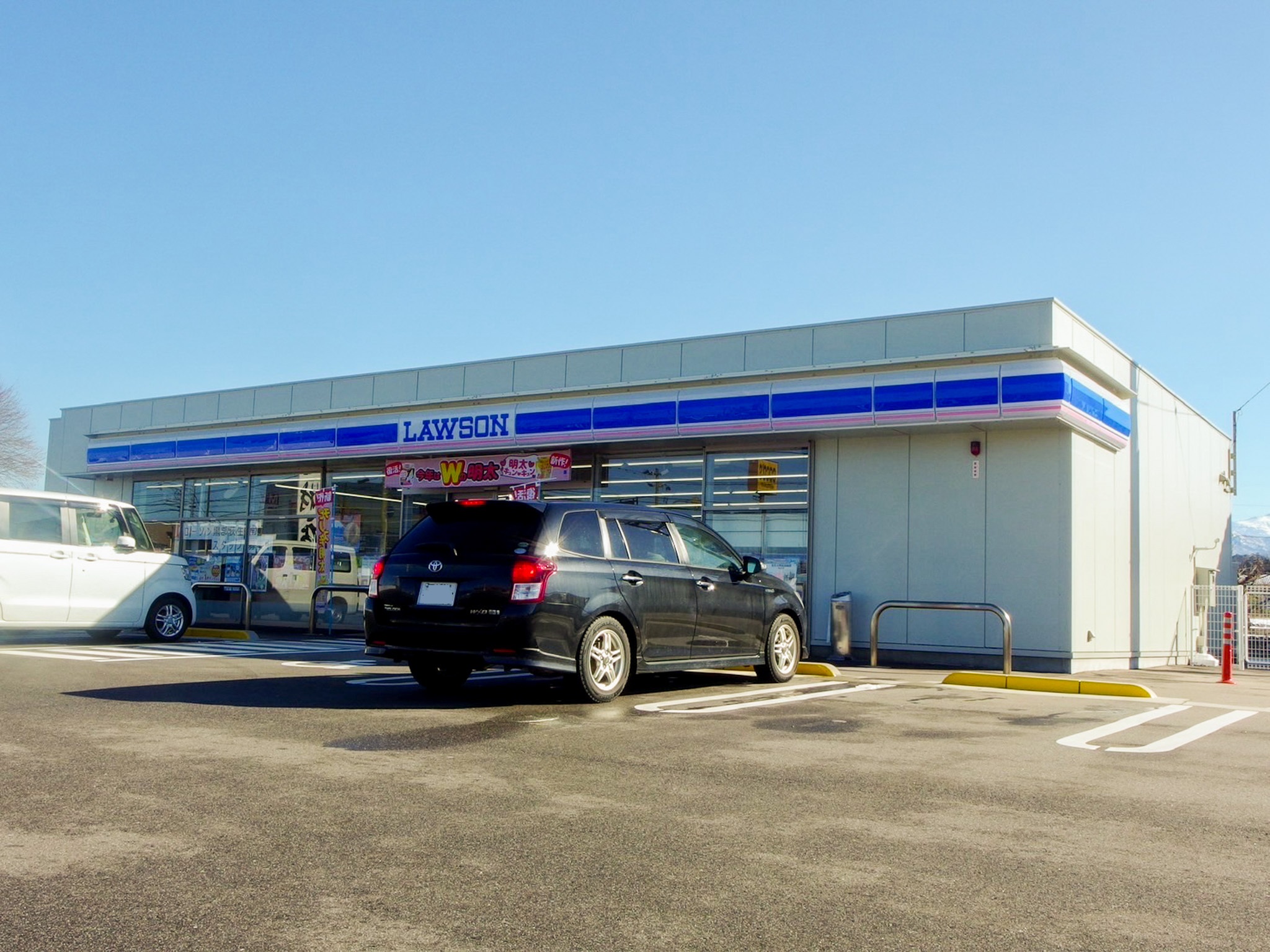 コンビニ　ローソン黒部萩生店（コンビニ）まで500m