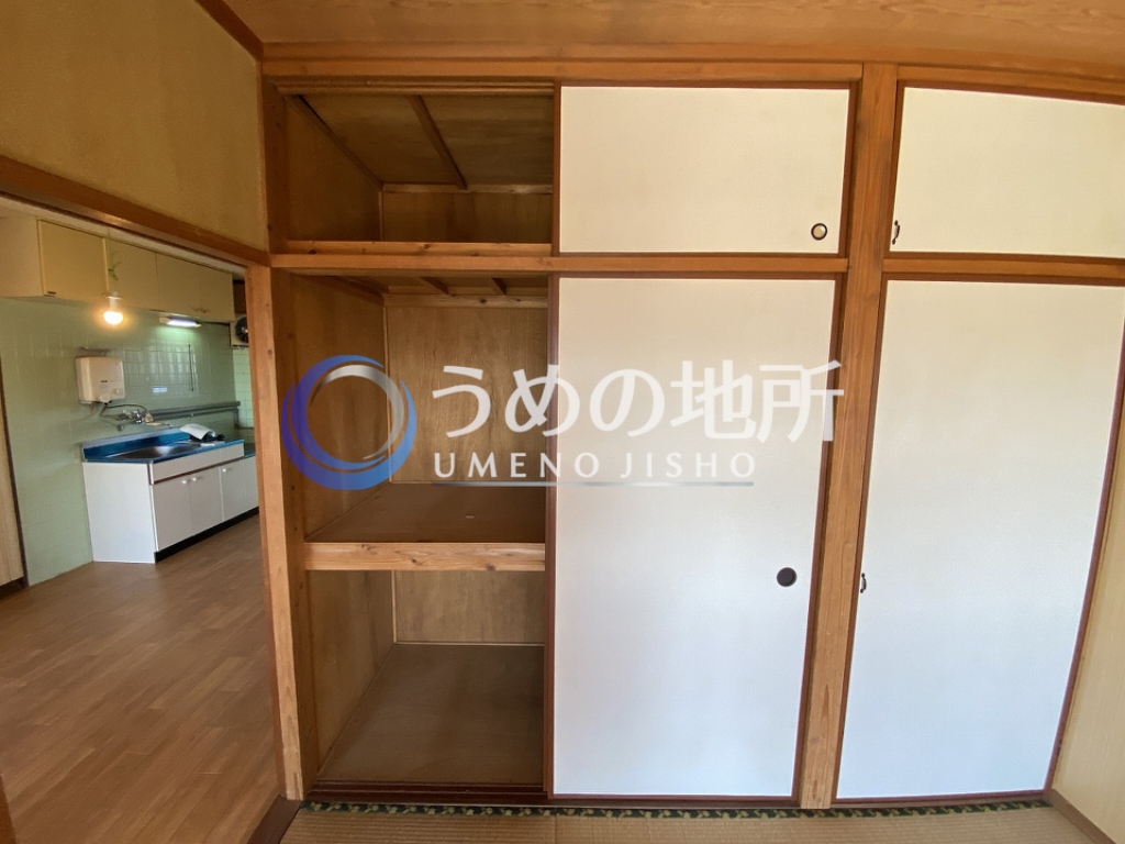 収納　和室収納１