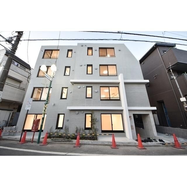 建物外観　外観は落ち着いています