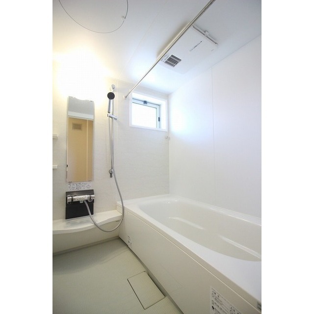 バス・シャワールーム　写真は別の部屋のものです