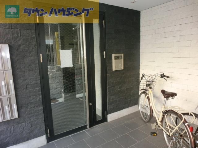 その他共有部分　オートロック付のエントランス