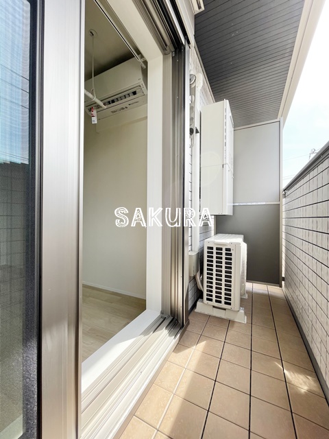 バルコニー　便利で嬉しいバルコニー付きです♪