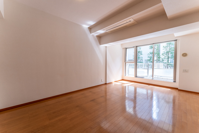 居室・リビング　写真は同タイプ住戸です。