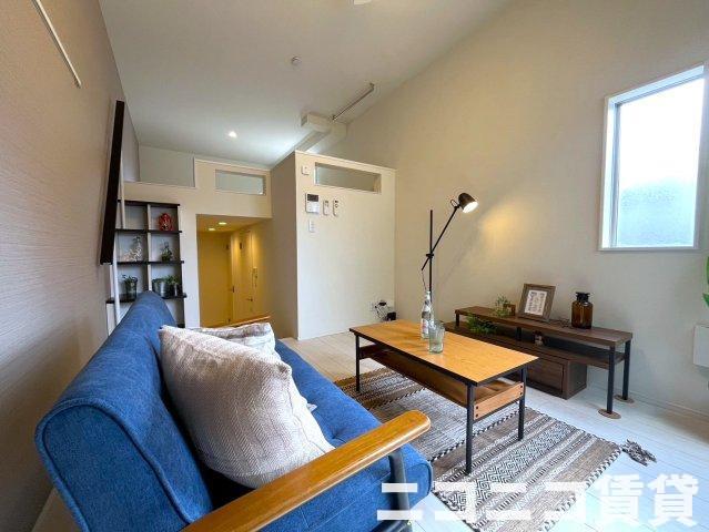 居室・リビング　モデルルームの為、現状を優先致します。