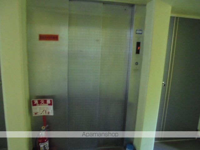 ロビー　ロビー