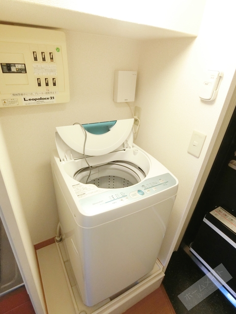 洗面設備　洗濯機