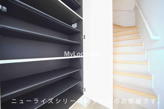 玄関　☆スッキリとした玄関です☆