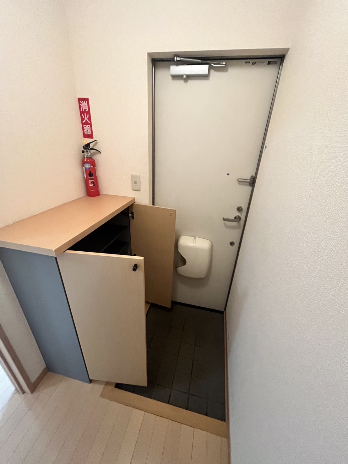 玄関　※反転タイプ