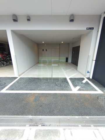 駐車場　プラウドフラッド根津谷中