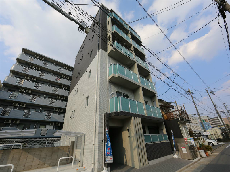 建物外観　外観　オートロック　宅配ＢＯＸ　インターネット無料