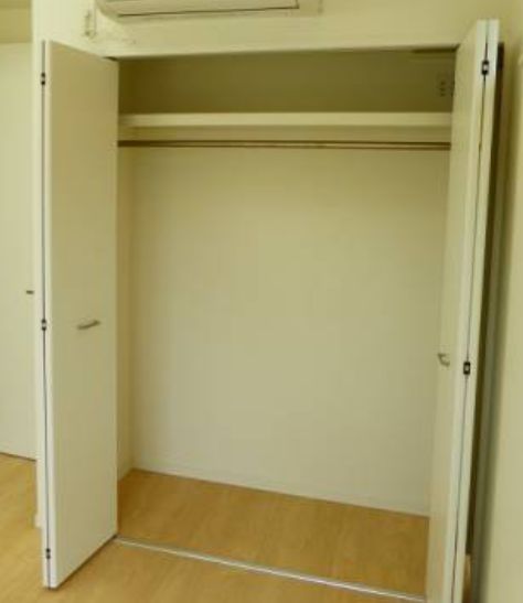 洗面設備　コンパクトで使いやすい洗面所