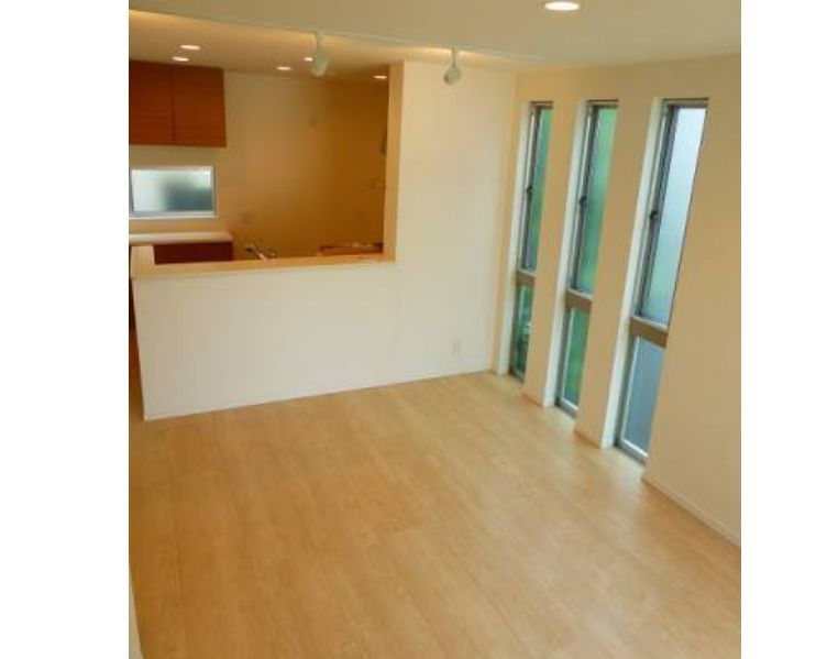 居室・リビング　こちらのリビングで趣味の時間をお楽しみください