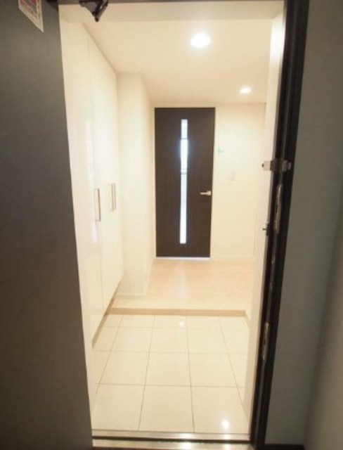 玄関　【同仕様タイプ】